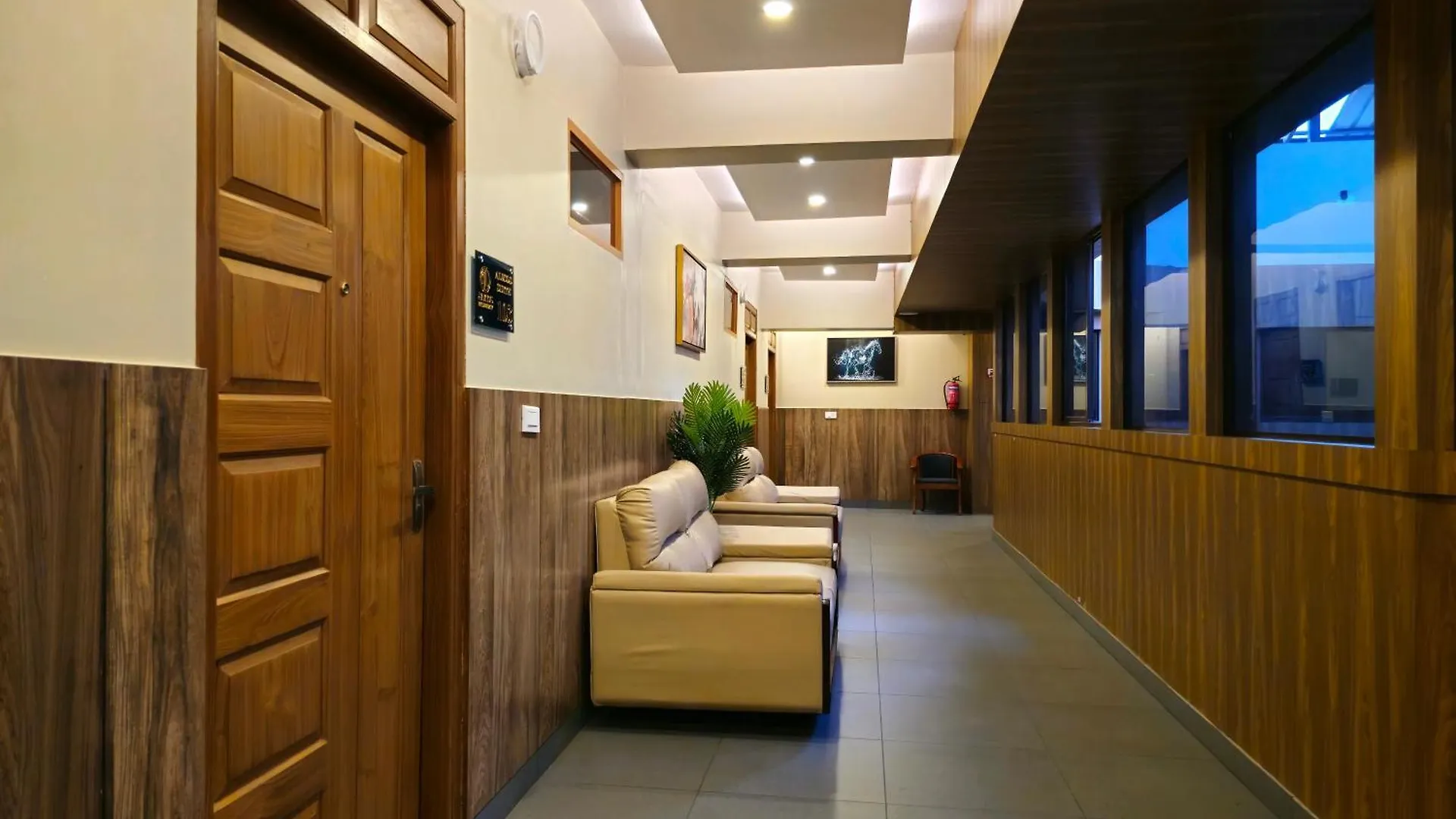 Alicos Residency Hotel Sultan Bathery