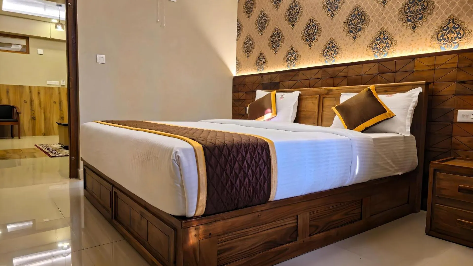 Alicos Residency Hotel Sultan Bathery Índia